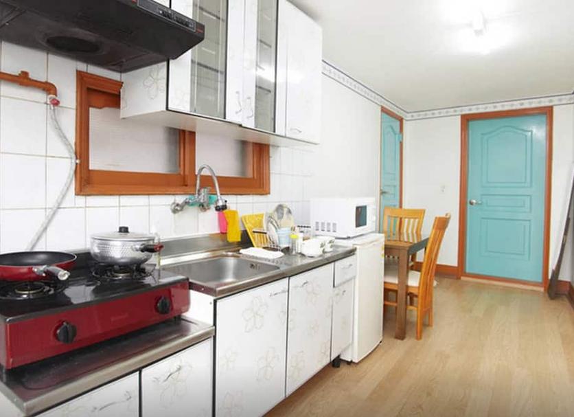 Kitchen Photo