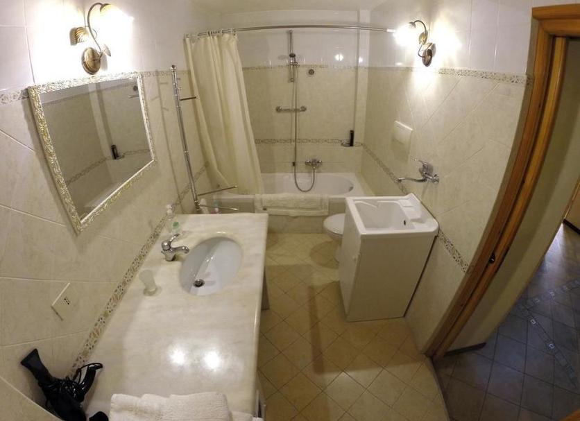 Bathroom Photo