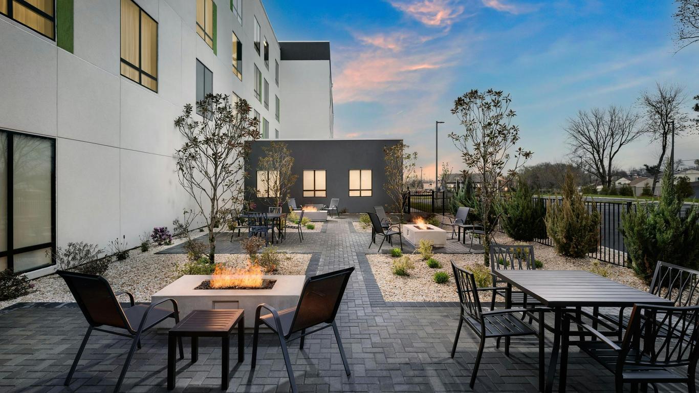 Courtyard by Marriott New Castle
