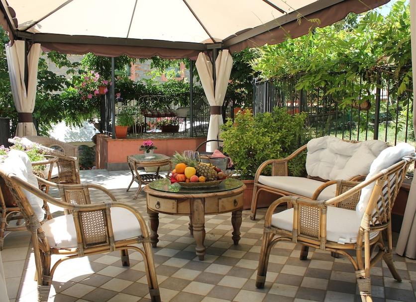Patio Photo
