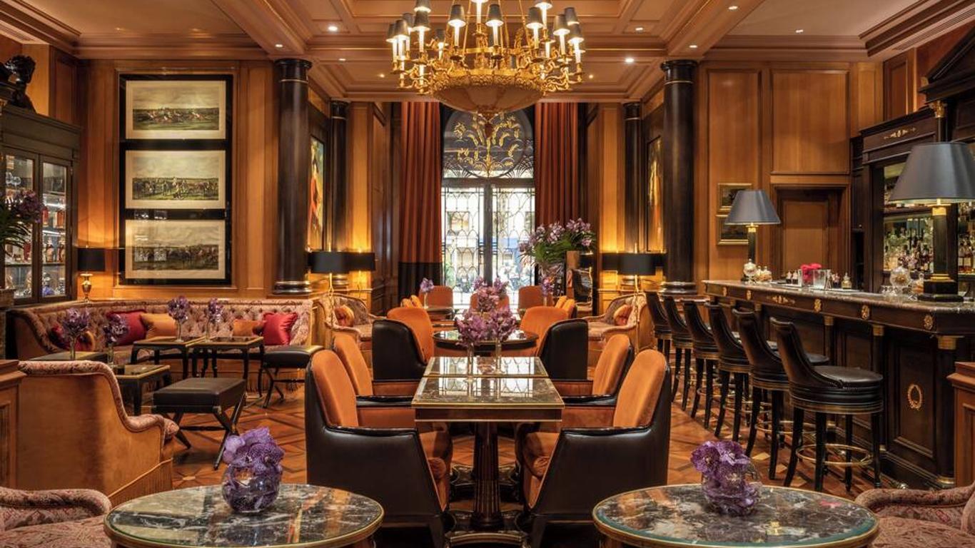 Four Seasons Hotel George V Paris