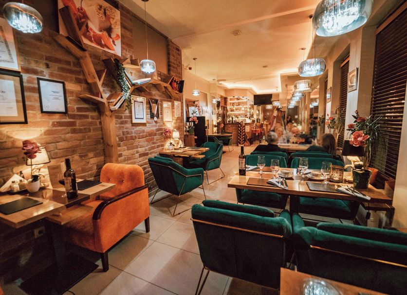 Restaurant Photo