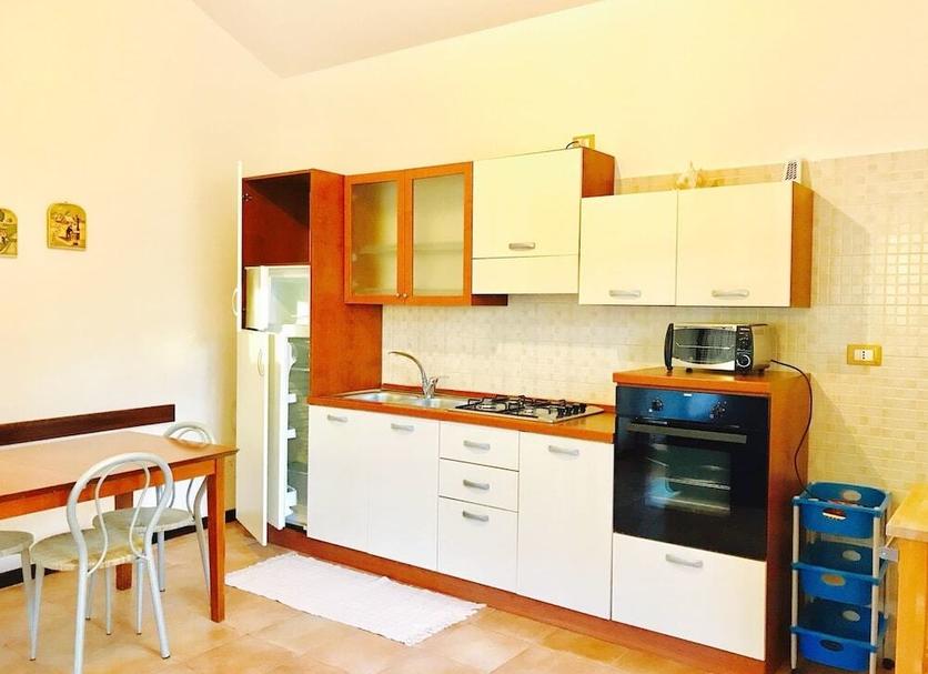 Kitchen Photo