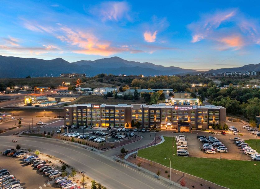 Best Western Plus Fillmore Inn & Suites in Colorado Springs with mountain views at sunset
