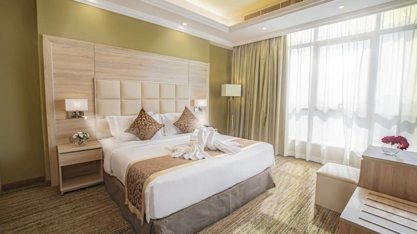 Iridium 70 Hotel
