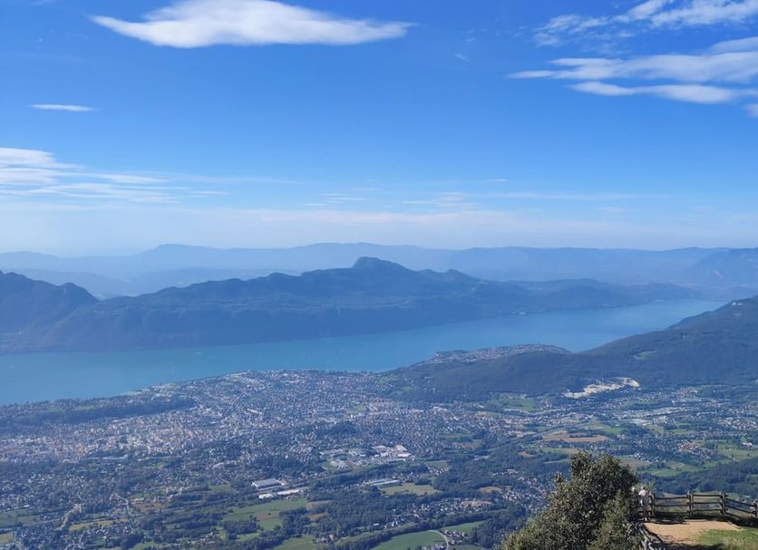 Campanile Nature - Aix Les Bains with panoramic lake and mountain views over Aix-les-Bains