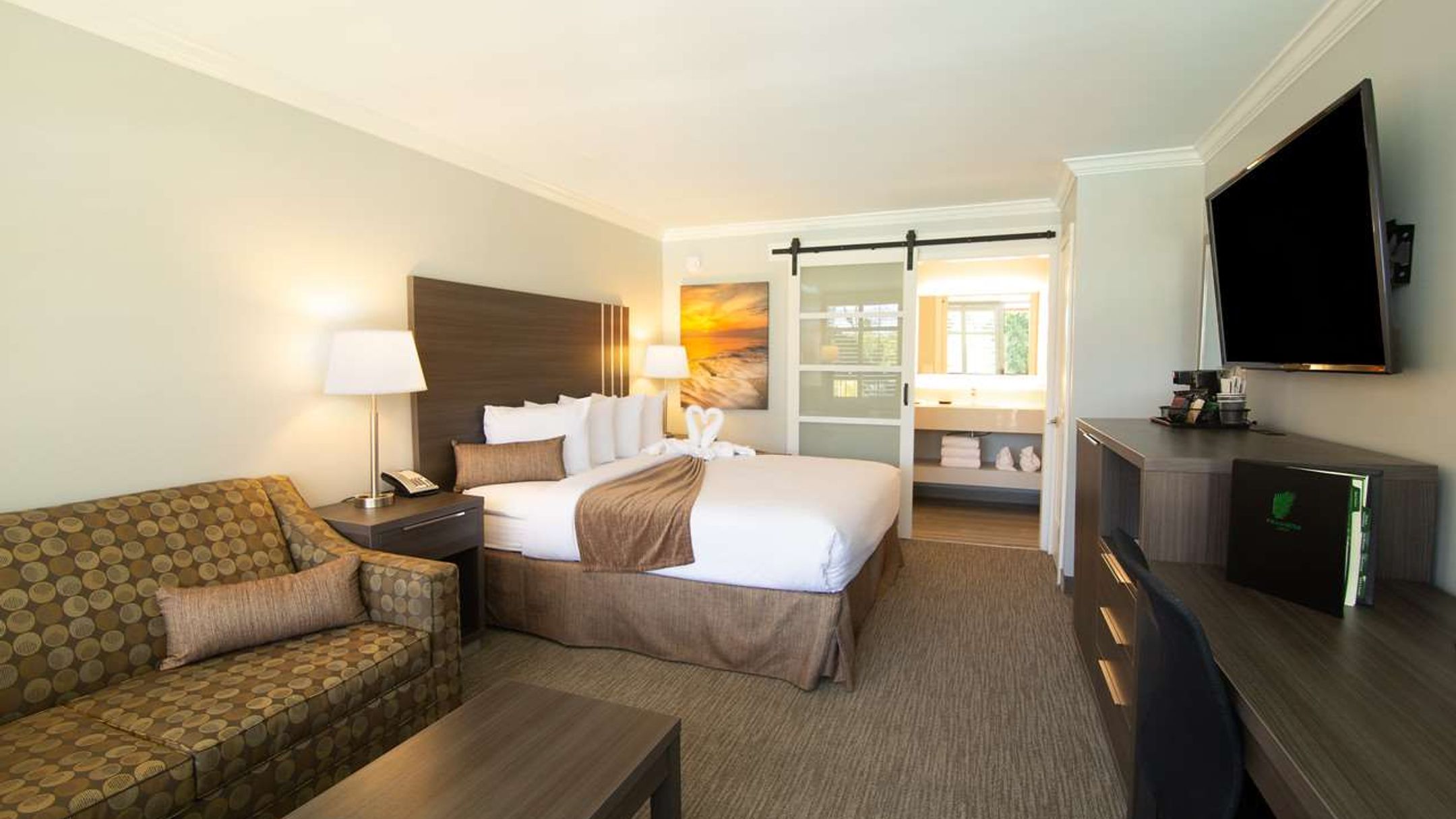 Palm Garden Hotel from 135. Thousand Oaks Hotel Deals & Reviews KAYAK