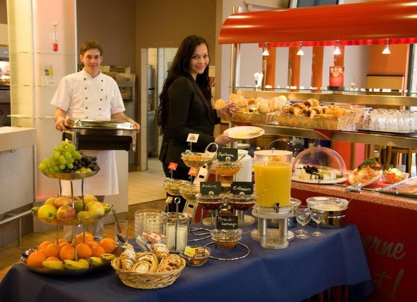 Buffet Photo