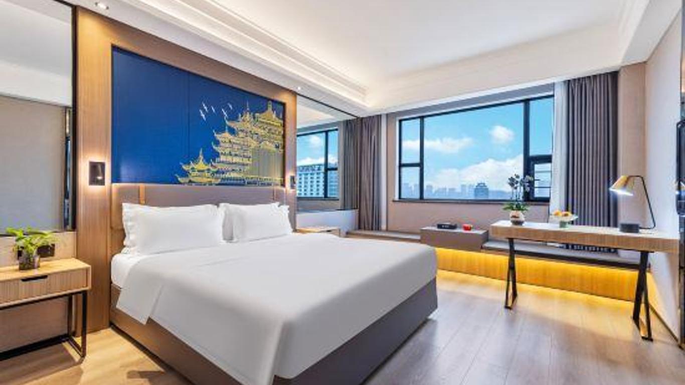 Dongpo International Hotel