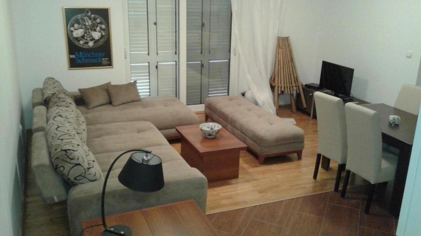 Oro Apartments