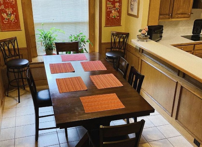 Dining room Photo
