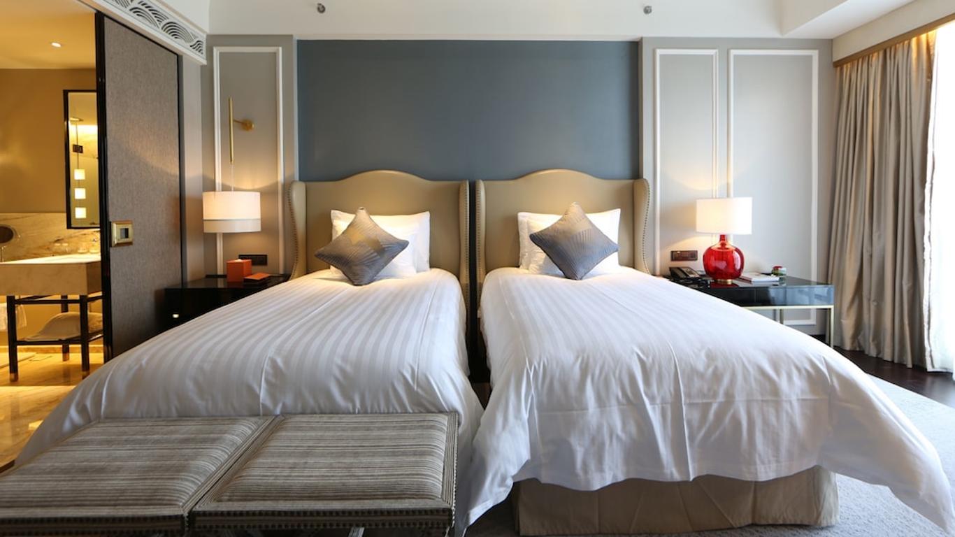 Grand New Century Hotel Yixing