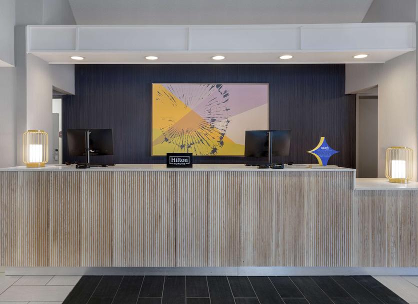 Front desk Photo