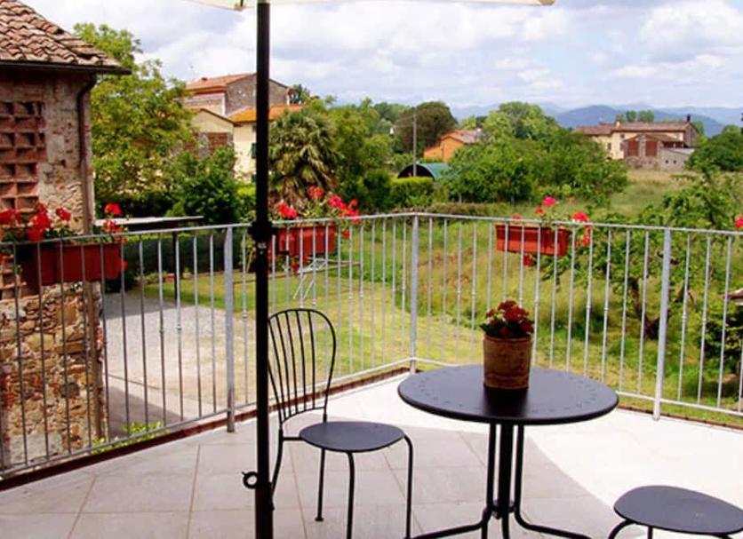 Balcony Photo