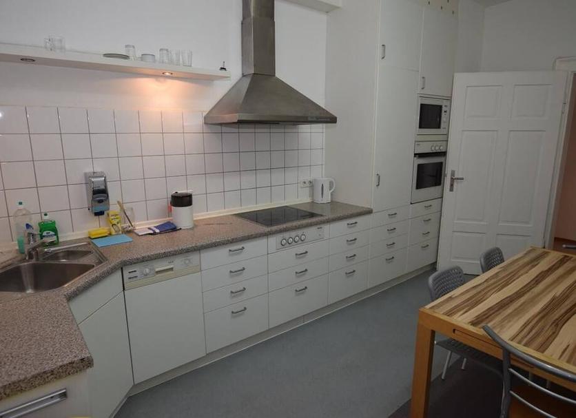 Kitchen Photo