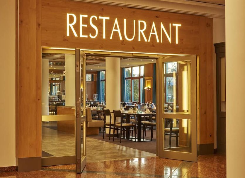 Restaurant Photo