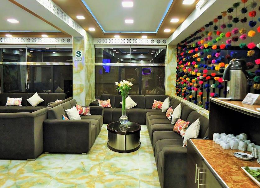 Lounge Photo