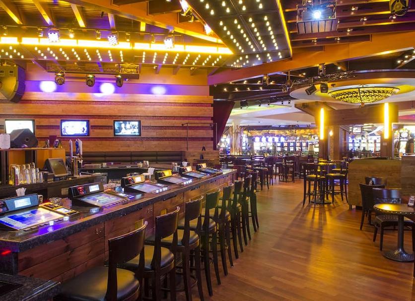 Bar Photo