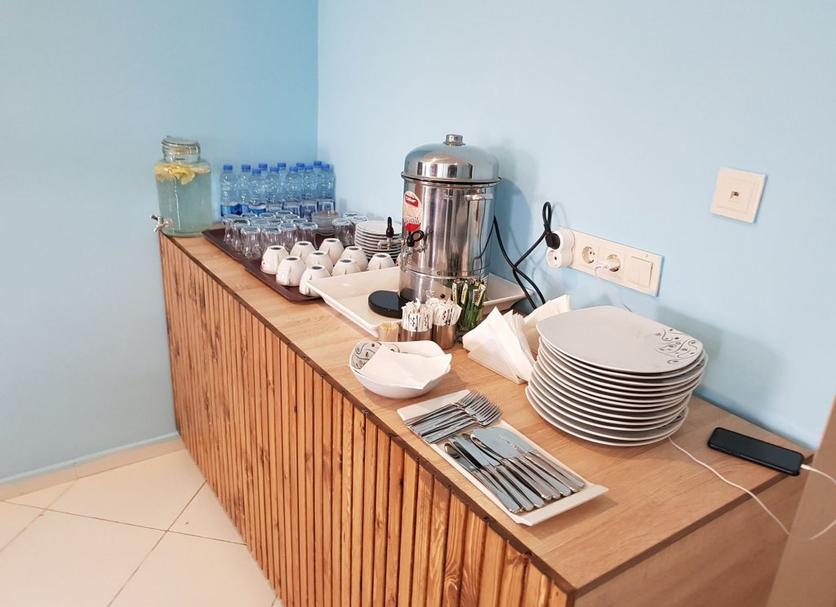 Buffet Photo