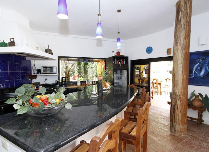 Dining room Photo