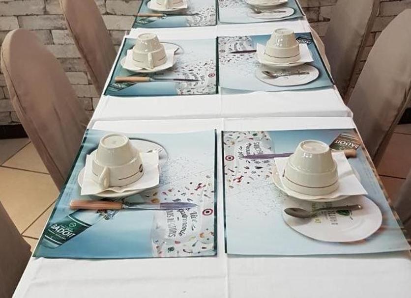 Dining room Photo
