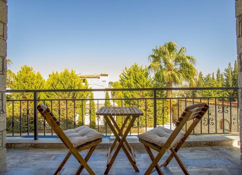 Balcony Photo