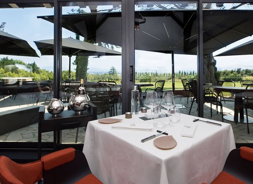 Restaurant Photo