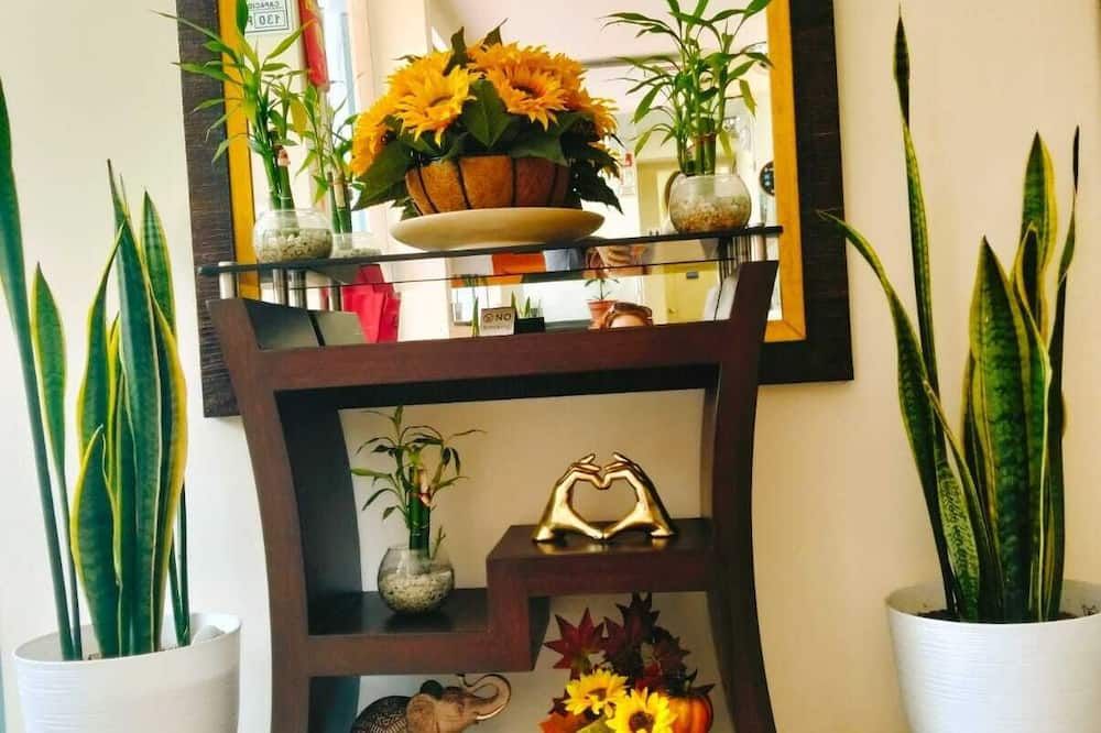 Room amenity