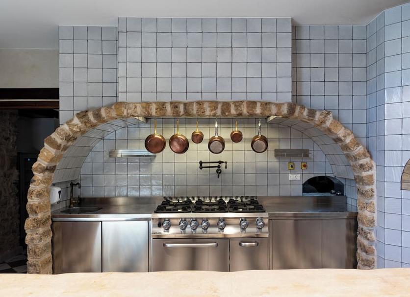 Kitchen Photo