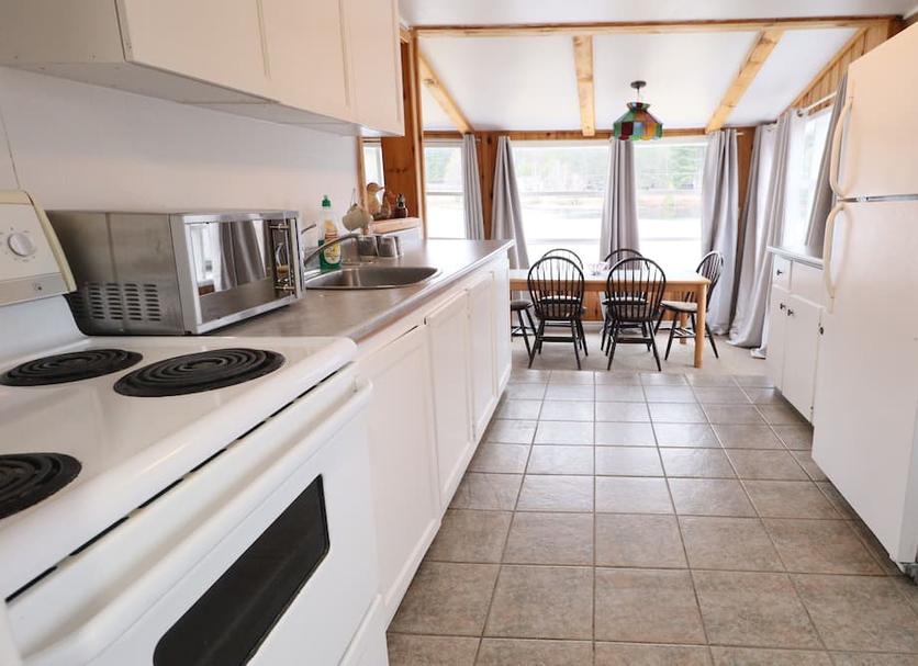 Kitchen Photo