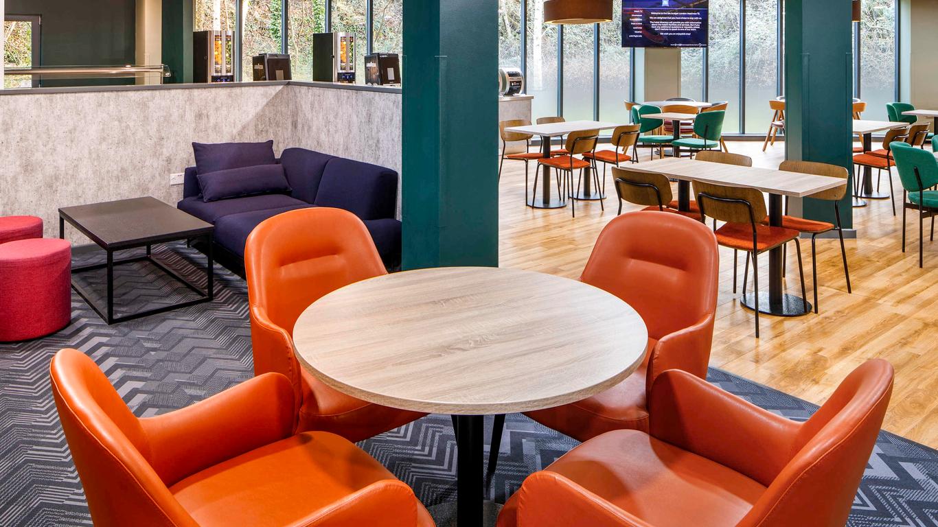 Ibis Budget London Heathrow T5
