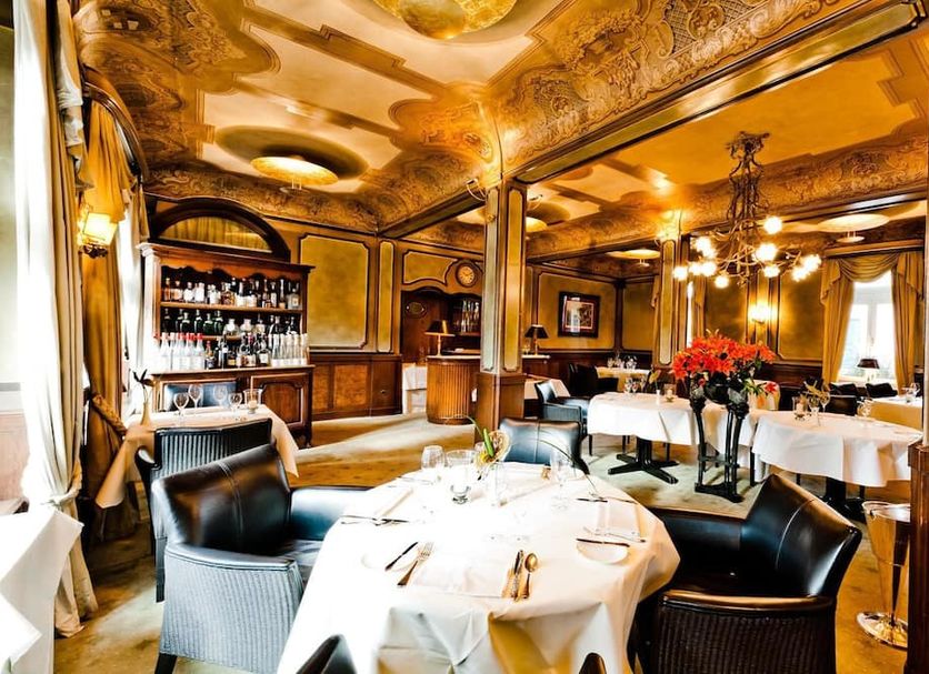 Restaurant Photo