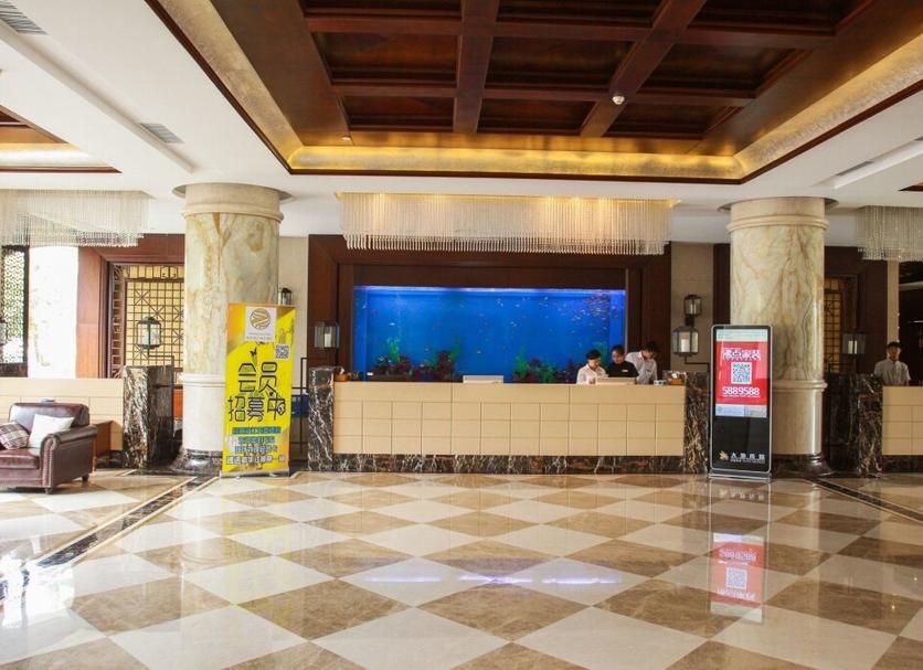 Front desk Photo