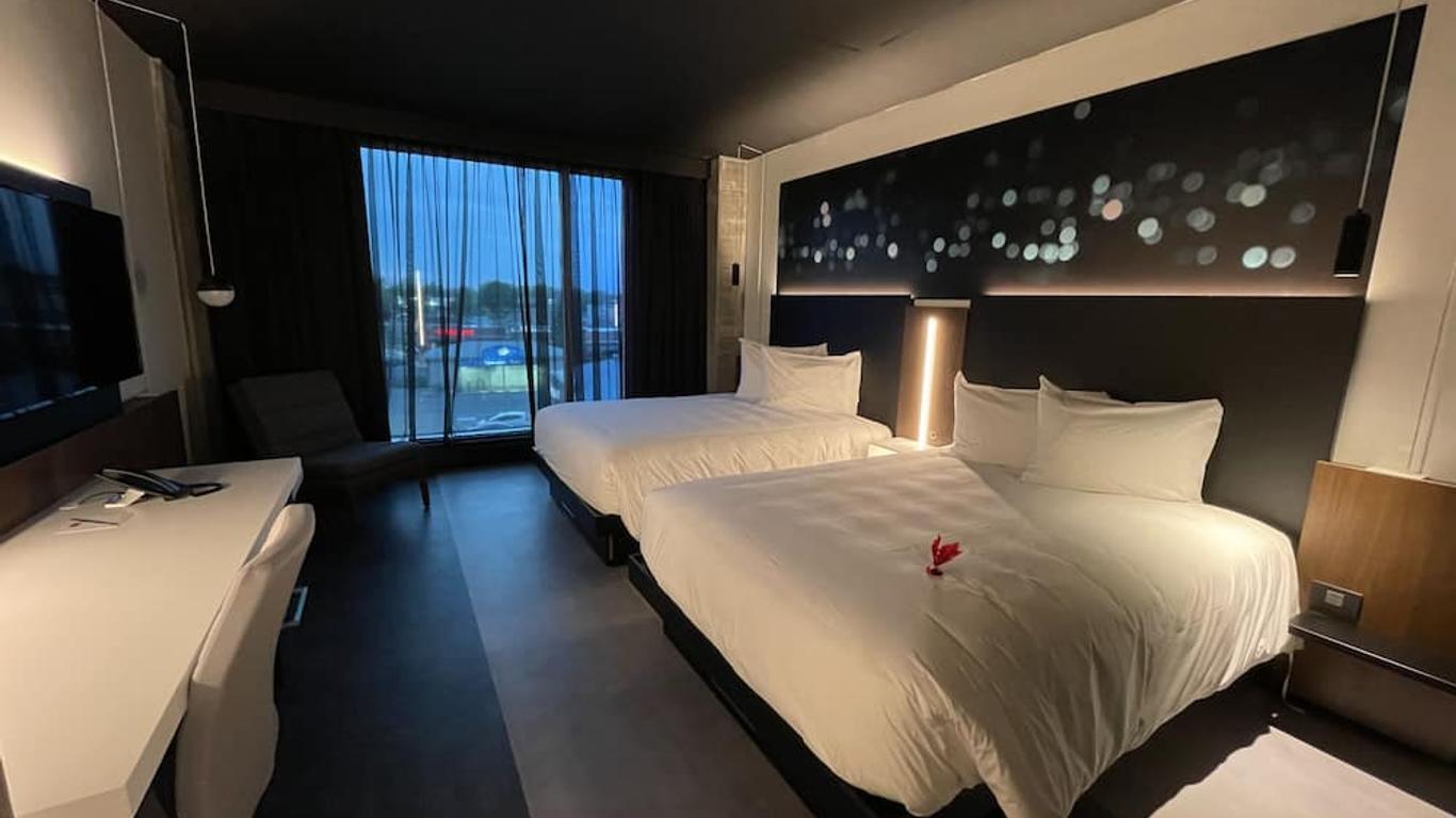 Grand Times Hotel Laval - Centropolis