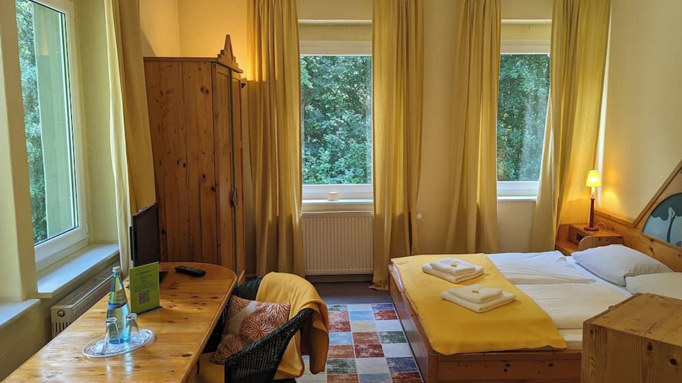 Landhotel & Gasthof Forsthaus