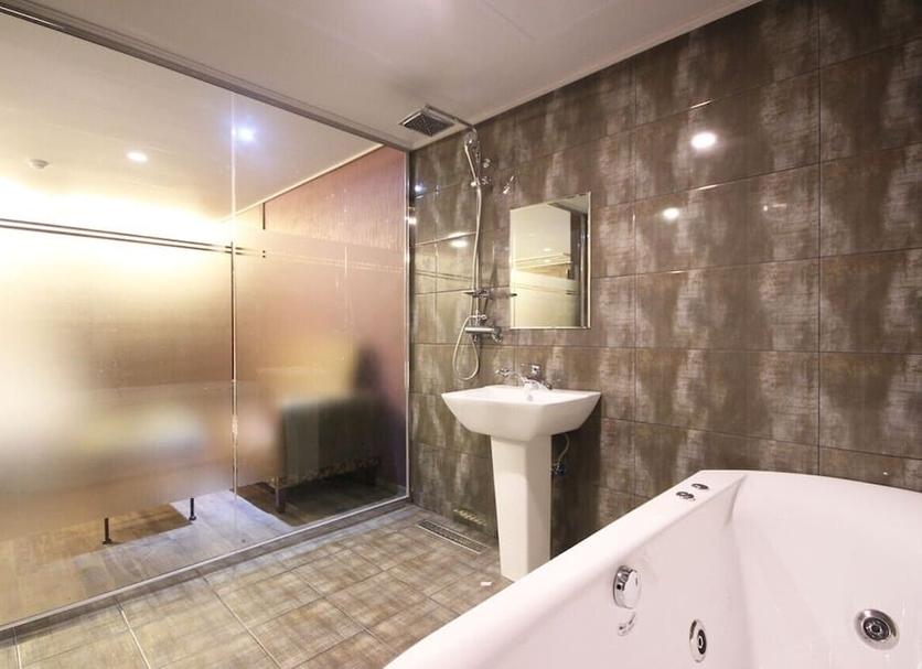 Bathroom Photo