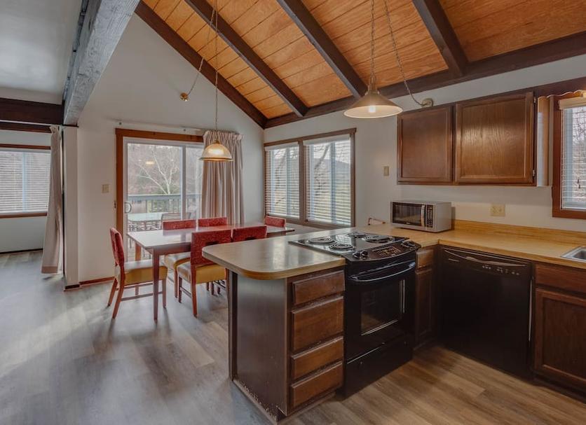Kitchen Photo