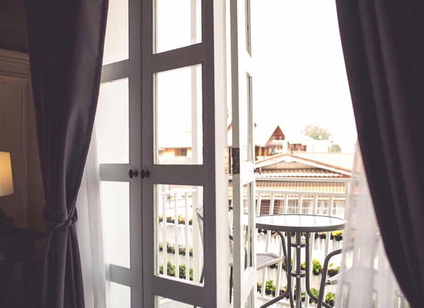 Balcony Photo