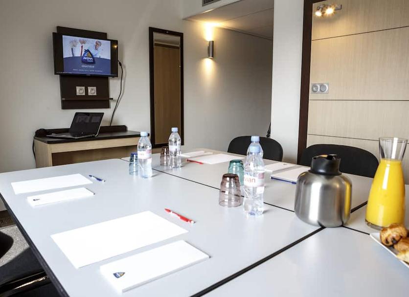 Conference room Photo