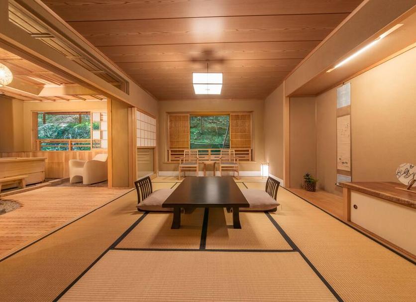 Dining room Photo