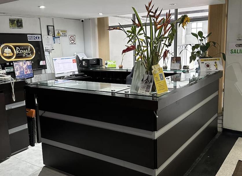 Front desk Photo