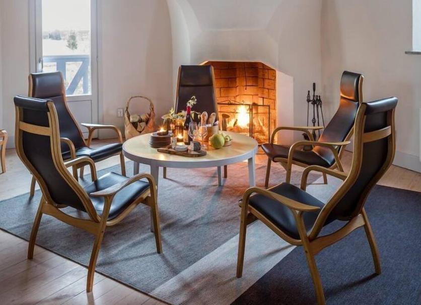Dining room Photo