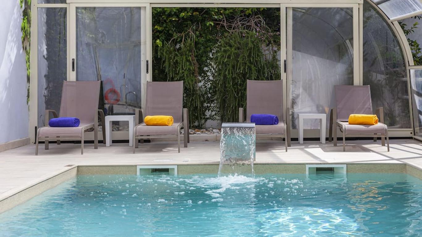 Boutique Hotel Casa do Outeiro - Arts & Crafts