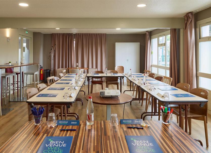Conference room Photo