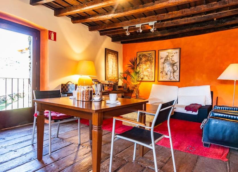 Dining room Photo