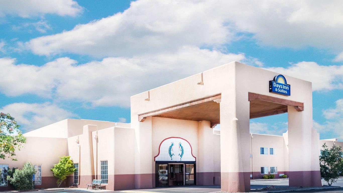 lordsburg nm hotels pet friendly