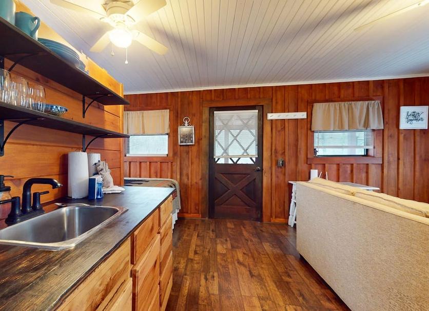 Kitchen Photo