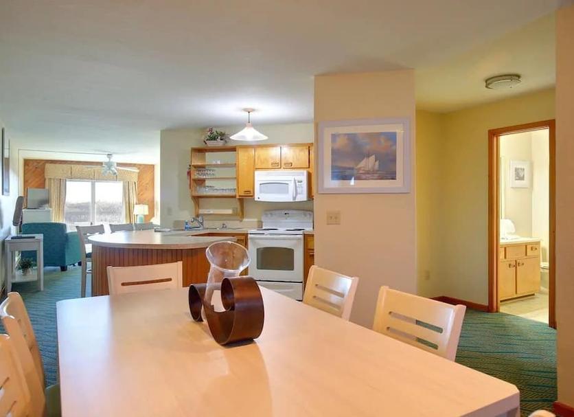 Dining room Photo