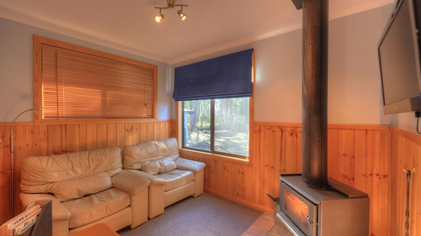 Derwent Bridge Chalets & Studios