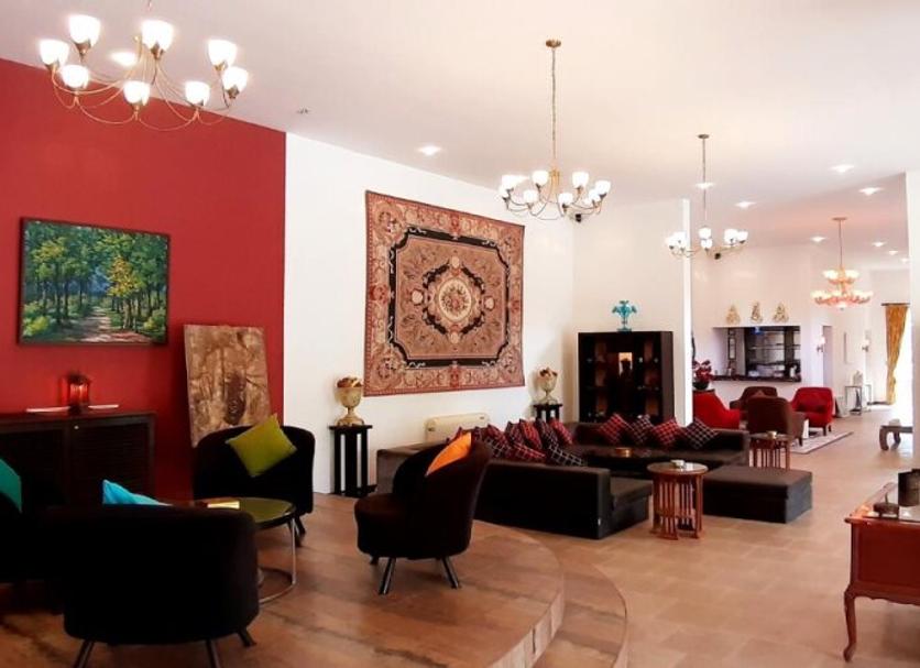 Lounge Photo